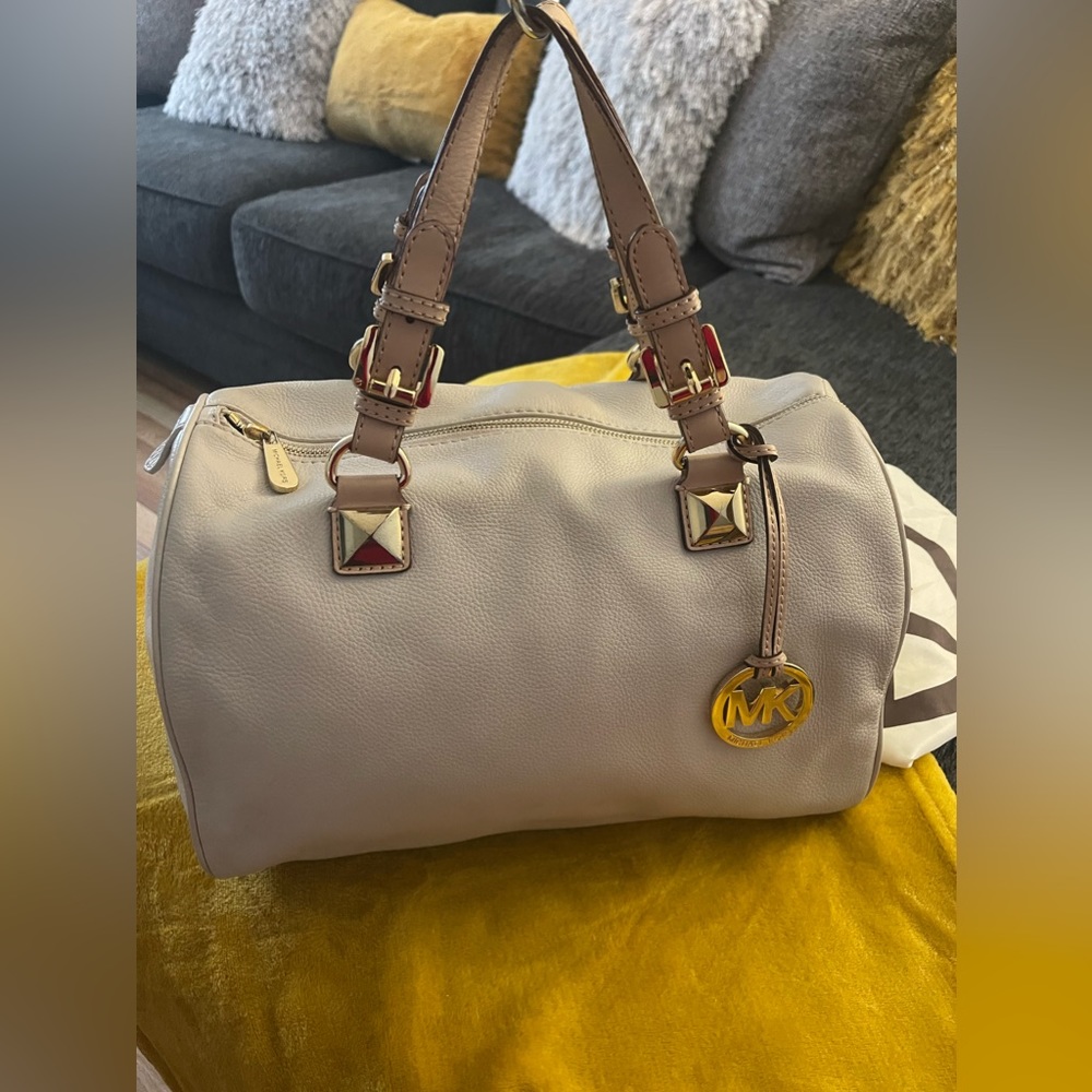 Authentic Genuine Leather Michael Kors Handbag